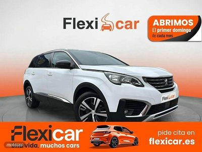 Usado Peugeot 5008 Allure 130 CV (95 kW) 2018 Blanco SUV