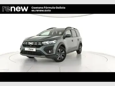 Usado Dacia Jogger Expression 100 CV (73 kW) 2025 Verde Monovolumen