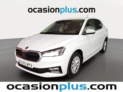 Blanco Usado 2025 Skoda Fabia Selection Utilitario | 15.719 € (Precio justo)