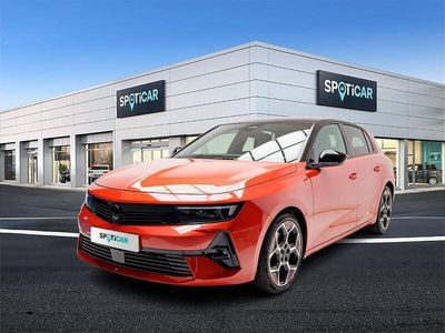 Usado Opel Astra 130 CV (95 kW) 2023 Rojo Familiar