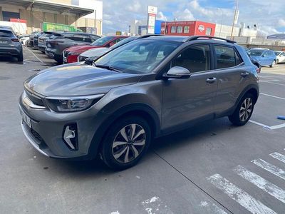 Gris Usado 2023 Kia Stonic SUV | 15.190 € (Precio justo)