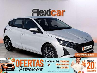Usado Hyundai i20 84 CV (61 kW) 2024 Gris Utilitario