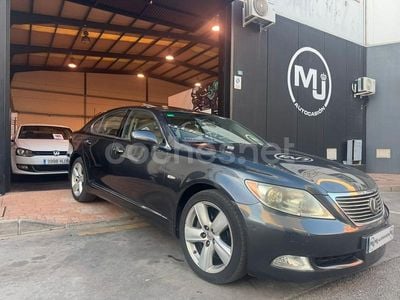 Azul Usado 2007 Lexus LS460 Berlina | 8990 €
