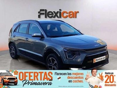 Usado Kia Niro 141 CV (103 kW) 2023 Gris SUV