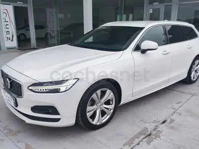 Usado Volvo V90 Momentum 197 CV (144 kW) 2021 Blanco Familiar