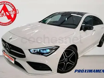 Usado Mercedes CLA200 Shooting Brake 150 CV (110 kW) 2020 Blanco Familiar