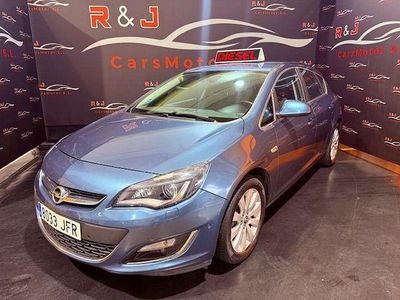 Usado Opel Astra Excellence 110 CV (80 kW) 2016 Azul Berlina