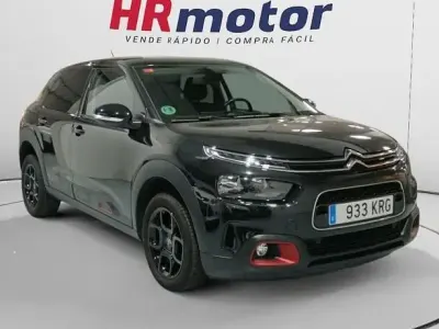 Usado Citroën C4 Cactus Shine 110 CV (80 kW) 2018 Utilitario