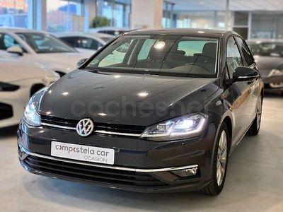 Usado VW Golf VII Sportline 115 CV (84 kW) 2019 Gris / plata Berlina