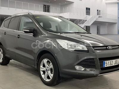Gris / plata Usado 2015 Ford Kuga Titanium SUV | 14.990 € (Un poco caro)