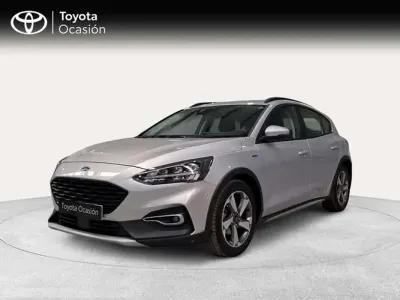Usado Ford Focus Active 120 CV (88 kW) 2020 Plateado Berlina