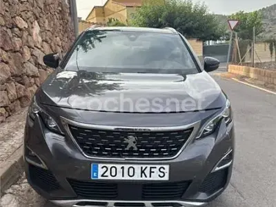 Usado Peugeot 3008 GT-line 120 CV (88 kW) 2017 Negro SUV