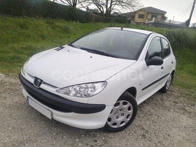 Blanco Usado 2005 Peugeot 206 Berlina | 3499 € (Un poco caro)
