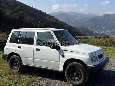 Blanco Usado 2001 Suzuki Vitara SUV | 5500 € (Buen precio)