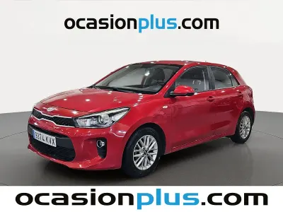 Usado Kia Rio 84 CV (61 kW) 2019 Rojo Utilitario