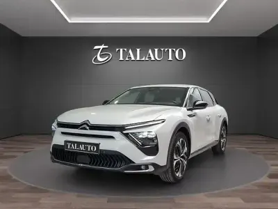 Usado Citroën C5 X Shine 225 CV (165 kW) 2023 Blanco Familiar