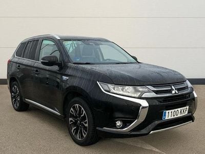 Usado Mitsubishi Outlander 203 CV (149 kW) 2018 Negro SUV