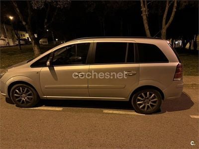 Gris / plata Usado 2007 Opel Zafira Cosmo Monovolumen | 4000 € (Un poco caro)