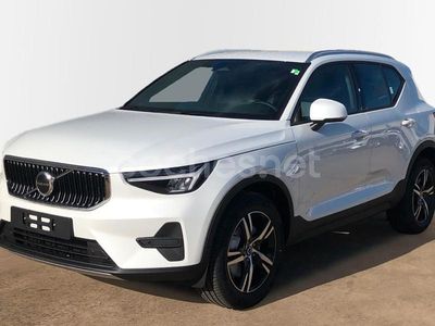Nuevo Volvo XC40 Core 163 CV (119 kW) 2025 Blanco SUV