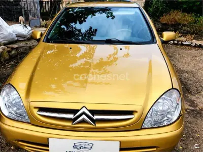 Usado Citroën Xsara Attraction 90 CV (66 kW) 2001 Amarillo Berlina