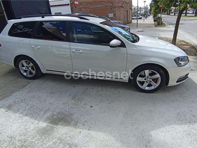 Blanco Usado 2011 VW Passat Advance Familiar | 5500 € (Precio justo)