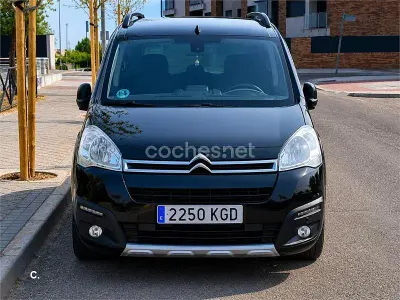 Usado Citroën Berlingo 102 CV (75 kW) 2018 Negro Monovolumen