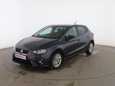 Gris Usado 2019 Seat Ibiza Style Plus Utilitario | 10.899 € (Precio justo)