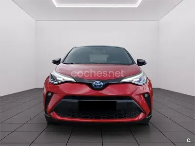 Usado Toyota C-HR Active 122 CV (89 kW) 2023 Rojo SUV