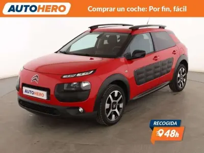 Usado Citroën C4 Cactus PureTech 82 CV (60 kW) 2017 Rojo Utilitario