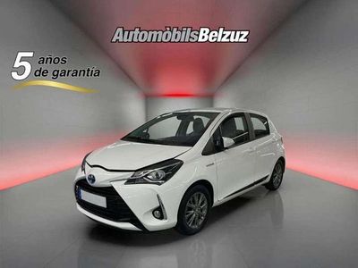 Blanco Usado 2019 Toyota Yaris Hybrid Active Utilitario | 14.990 € (Precio justo)
