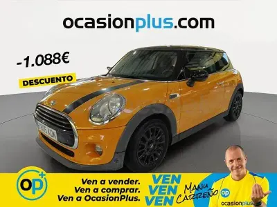 Usado Mini Cooper 136 CV (100 kW) 2017 Naranja Utilitario