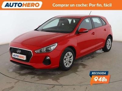 Usado Hyundai i30 120 CV (88 kW) 2017 Rojo Utilitario