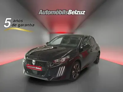 Usado Peugeot 208 Allure 102 CV (75 kW) 2025 Negro Utilitario