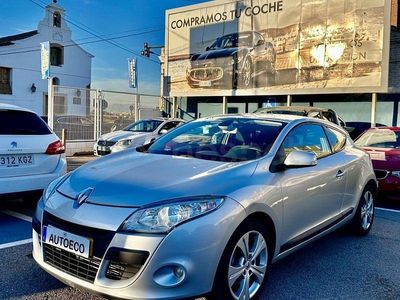 Usado Renault Mégane 110 CV (80 kW) 2012 Gris / plata Berlina