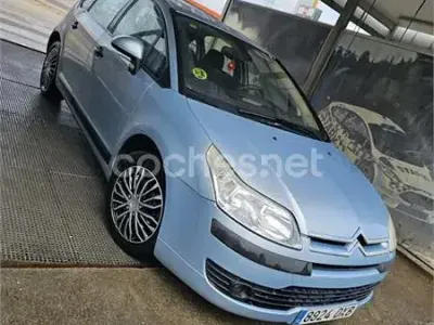 Usado Citroën C4 110 CV (80 kW) 2006 Gris / plata Berlina