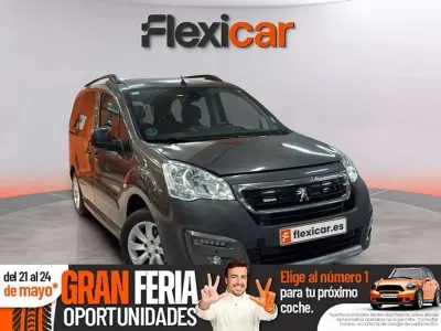 Usado Peugeot TePee Active 110 CV (80 kW) 2018 Gris Van