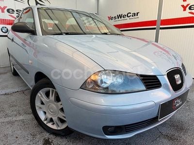 Gris / plata Usado 2004 Seat Ibiza Stylance Berlina | 4190 € (Precio justo)
