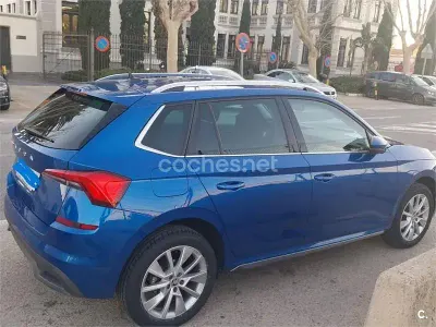 Usado Skoda Kamiq Style 115 CV (84 kW) 2020 Azul SUV