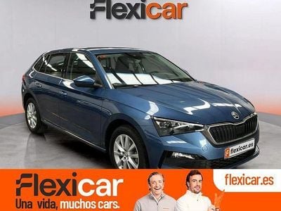 Usado Skoda Scala Ambition 110 CV (80 kW) 2021 Azul Utilitario
