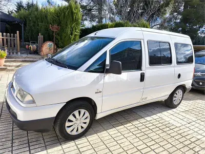 Usado Fiat Punto S 63 CV (46 kW) 1999 Blanco Berlina