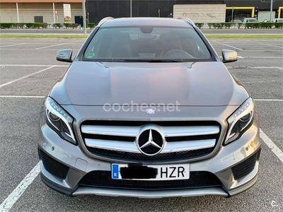 Mercedes GLA220