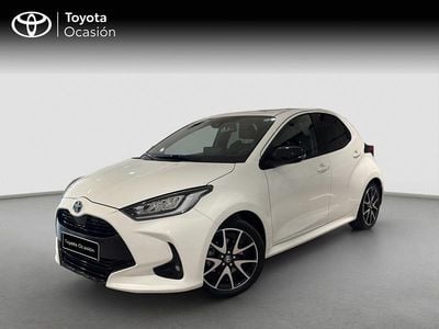Usado Toyota Yaris Style 116 CV (85 kW) 2022 Blanco Utilitario