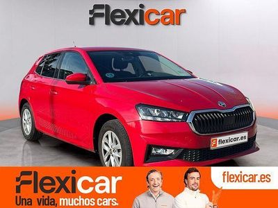 Rojo Usado 2024 Skoda Fabia Selection Berlina | 15.990 € (Precio justo)