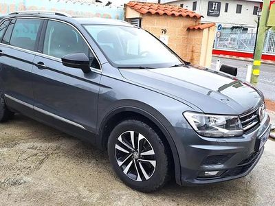 Usado VW Tiguan Life 150 HP (110 kW) 2020 Cinzento SUV