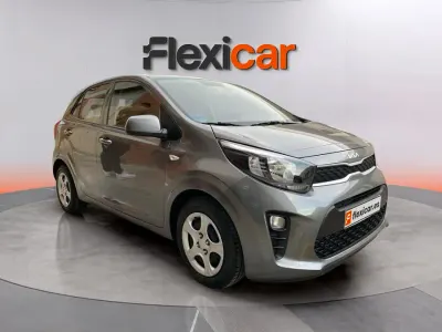 Usado Kia Picanto 67 CV (49 kW) 2023 Gris Utilitario