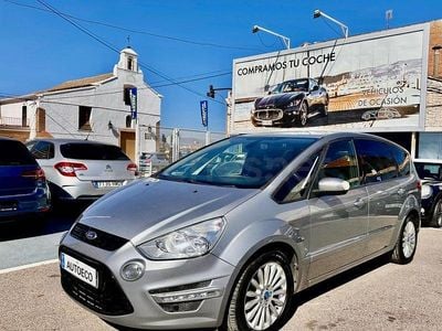 Usado Ford S-MAX Titanium 140 CV (102 kW) 2015 Gris / plata Monovolumen