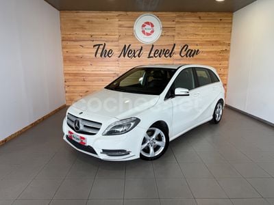 Mercedes B180