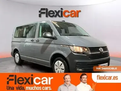 Usado VW Caravelle 110 CV (80 kW) 2023 Gris Van