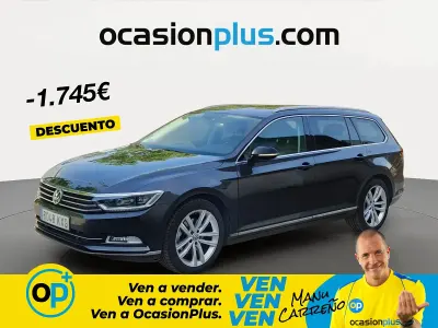 Usado VW Passat Sportline 150 CV (110 kW) 2019 Gris Familiar