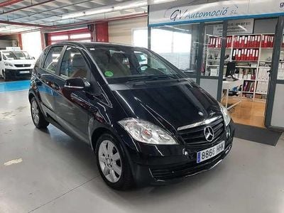 Usado Mercedes A160 Avantgarde 95 CV (69 kW) 2012 Negro Utilitario